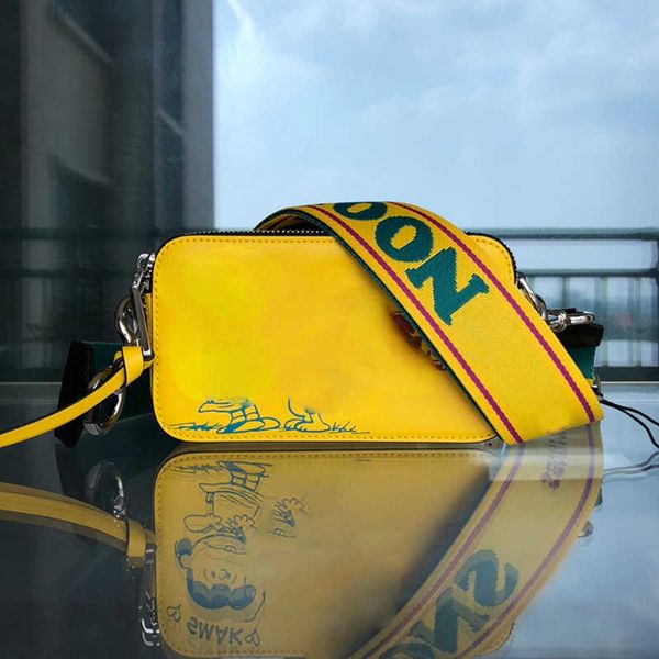 shoulder bags leather designers snapsthe tote pouch designer cross body handbag m letter logo j camera bag womens designer bag purse wallet
shoulder bags leather designers snapsthe tote pouch designer cross body handbag m letter logo j camera bag womens designer bag purse wallet