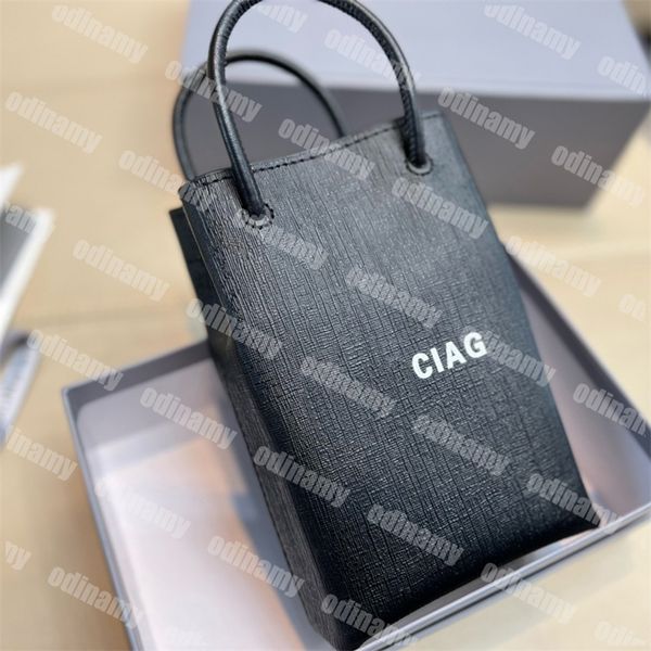 mini designer tote bag black handbag for women shopping leather letter hobo bags with shoulder strap fashion catwalk men luxury totebag
mini designer tote bag black handbag for women shopping leather letter hobo bags with shoulder strap fashion catwalk men luxury totebag