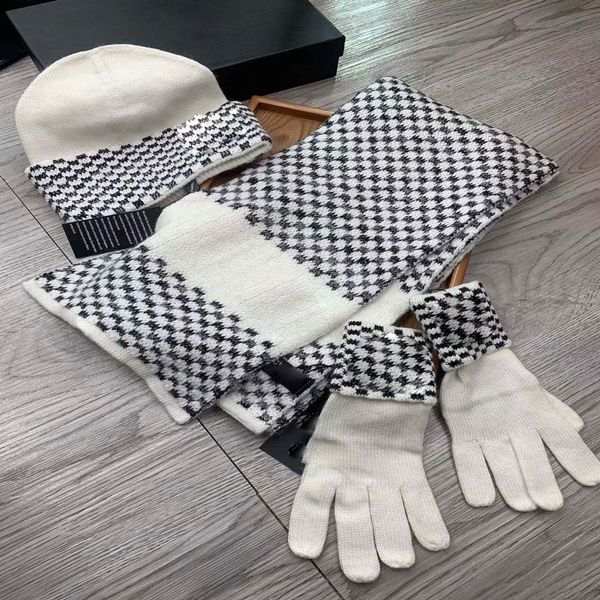 hat scarf fashion designer mens beanie winter hat solid color letter outdoor woman beanies bonnet man head warm cashmere knitted skull truck, Blue;gray
hat scarf fashion designer mens beanie winter hat solid color letter outdoor woman beanies bonnet man head warm cashmere knitted skull truck, Blue;gray