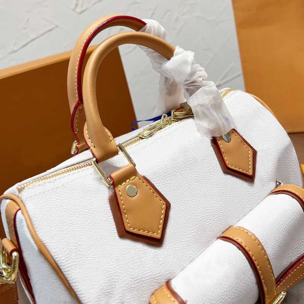designer bag crossbody pillow shoulder bag lettering women handbag purse genuine canvas leather colored bags outside buckle pocket adjustabl
designer bag crossbody pillow shoulder bag lettering women handbag purse genuine canvas leather colored bags outside buckle pocket adjustabl