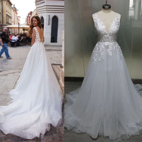 real image backless a-line wedding dress sleeveless lace appliques v neck bridal party gown glitter tulle, White
real image backless a-line wedding dress sleeveless lace appliques v neck bridal party gown glitter tulle, White