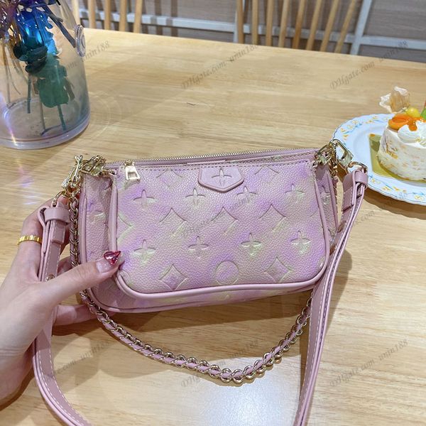 22fw women crossbody totes 2 in 1 dazzle leather embossed classic flower handbag luxurys designers shouder messenger ladies
22fw women crossbody totes 2 in 1 dazzle leather embossed classic flower handbag luxurys designers shouder messenger ladies