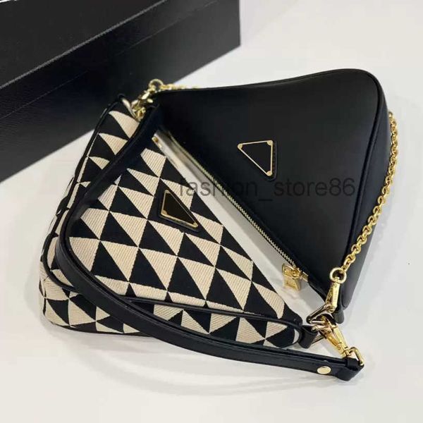 womens leather and canvas 2 in 1 shoulde bags prads diagonal crossbody bag luxury designer gold chain triangle handbags for women with coin
womens leather and canvas 2 in 1 shoulde bags prads diagonal crossbody bag luxury designer gold chain triangle handbags for women with coin