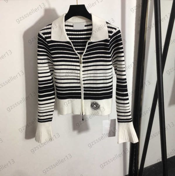 fashion womens sweater logo embroidery horn long sleeve design sense cardigan sweaters striped lapel zipper open short knitwear brand slim w, White;black
fashion womens sweater logo embroidery horn long sleeve design sense cardigan sweaters striped lapel zipper open short knitwear brand slim w, White;black