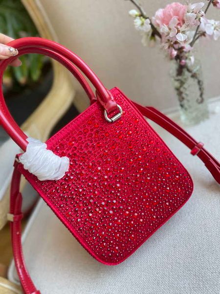 prad bags hh triangle cleo underarm bags women designers luxurys diamonds bag shoulder classic brand mini miuccia hobo bags fashion lady pur
prad bags hh triangle cleo underarm bags women designers luxurys diamonds bag shoulder classic brand mini miuccia hobo bags fashion lady pur
