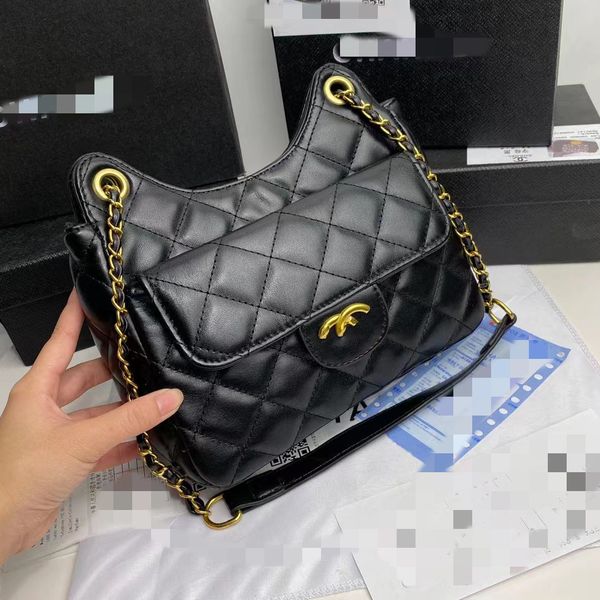 new chanei designerbag shoulder bags sling crossbody bag pu fashion messenger bags classic diamond lattice handbags 21x23x8cm
new chanei designerbag shoulder bags sling crossbody bag pu fashion messenger bags classic diamond lattice handbags 21x23x8cm