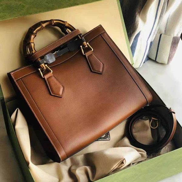 designer luxury women the tote bag fashion versatile handbags shoulder crossbody bags purse telfars totes large capacity saddle wallets 7a n
designer luxury women the tote bag fashion versatile handbags shoulder crossbody bags purse telfars totes large capacity saddle wallets 7a n
