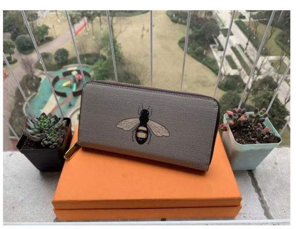 2022 new womens wallet ladies leather pu purses hasp clutch long zipper phone holder female wallets 60015
2022 new womens wallet ladies leather pu purses hasp clutch long zipper phone holder female wallets 60015