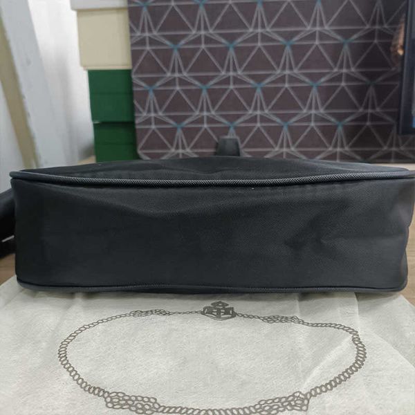 pra da bag pra hh triangle nylon re-edition 2000 2005 re edition bags women underarm luxurious designer womens crossbody hobo shoulder purse
pra da bag pra hh triangle nylon re-edition 2000 2005 re edition bags women underarm luxurious designer womens crossbody hobo shoulder purse