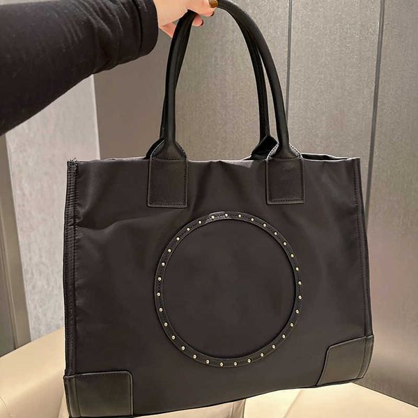designer luxury women the tote bag fashion versatile handbags shoulder crossbody bags purse tories totes large capacity saddle wallets 7a fv
designer luxury women the tote bag fashion versatile handbags shoulder crossbody bags purse tories totes large capacity saddle wallets 7a fv