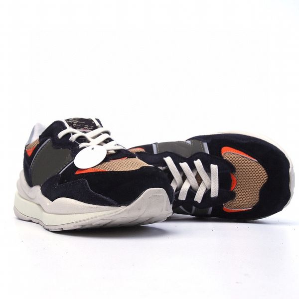 children designer 5740 kids casual shoes m5740 valentine's day black white multi-color carnival whiz navy green yellow luxury boys wome
children designer 5740 kids casual shoes m5740 valentine's day black white multi-color carnival whiz navy green yellow luxury boys wome