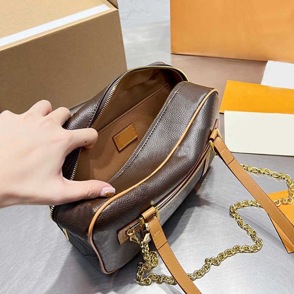 canvas women handbag shoulder bags classic lettering totes coated chain crossbody genuine leather long bag handles front zipped pocket
canvas women handbag shoulder bags classic lettering totes coated chain crossbody genuine leather long bag handles front zipped pocket