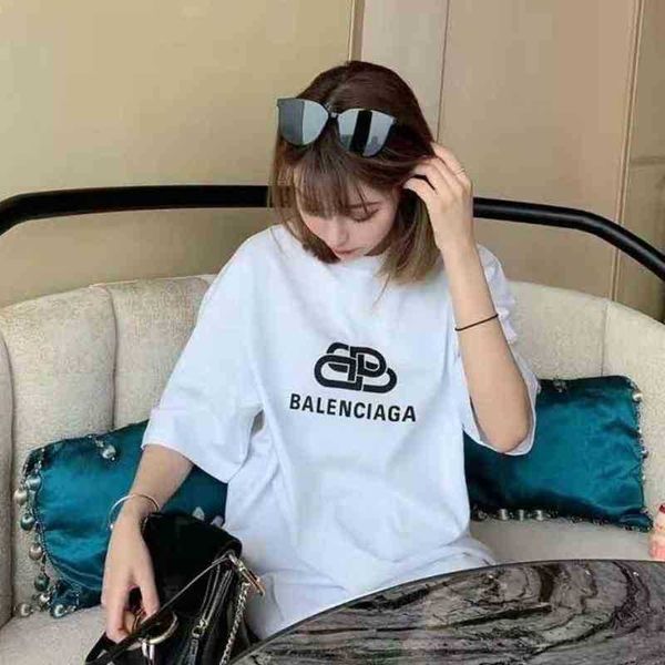 designer men's t-shirt balenciga paris spring and summer pure cotton round neck breathable short sleeve loose couple fashion mt04, White;black
designer men's t-shirt balenciga paris spring and summer pure cotton round neck breathable short sleeve loose couple fashion mt04, White;black