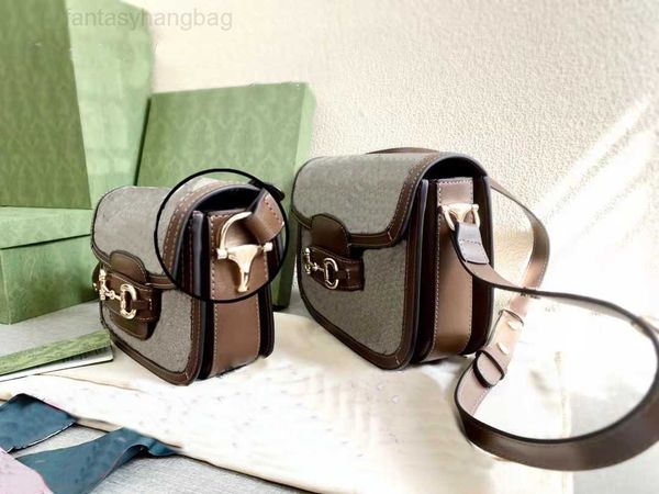 g women's saddle bag shoulder diagonal print shoulderbag handbag handbags luxury goods designer messenger bags women woman
g women's saddle bag shoulder diagonal print shoulderbag handbag handbags luxury goods designer messenger bags women woman