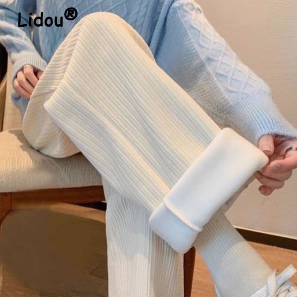 womens pants capris autumn winter solid color plus velvet casual korean fashion thicken pockets high waist keep warm allmatch trend trousers, Black;white
womens pants capris autumn winter solid color plus velvet casual korean fashion thicken pockets high waist keep warm allmatch trend trousers, Black;white