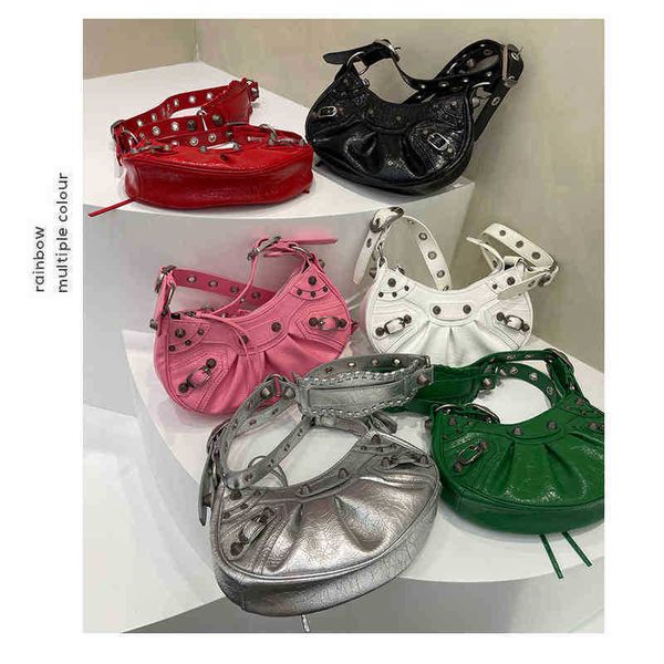 designer bags balencaigahandbag le cagole three in one rivet locomotive bag fashion underarm wax leather fold crescent bag 2022 lpub
designer bags balencaigahandbag le cagole three in one rivet locomotive bag fashion underarm wax leather fold crescent bag 2022 lpub