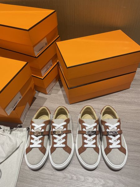 2023 brand new day sneaker lock shoes women lady daydream sneakers white leather casual trainer gold silver locks it dress shoe skateboard p
2023 brand new day sneaker lock shoes women lady daydream sneakers white leather casual trainer gold silver locks it dress shoe skateboard p