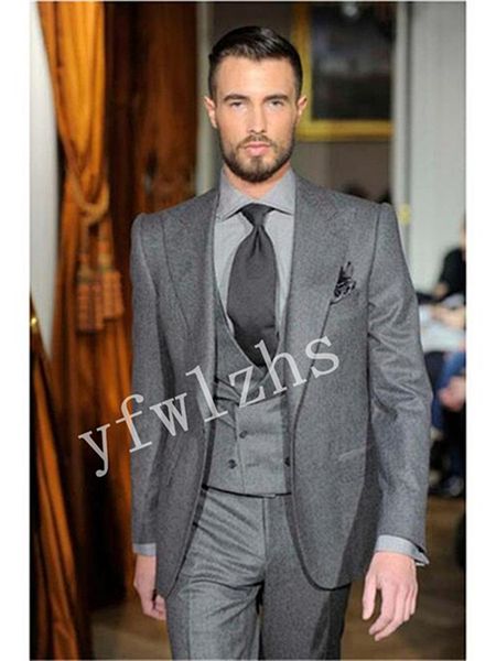 handsome groom tuxedos one button man's suits peak lapel groomsmen wedding/prom/dinner man blazer jacket pants vest tie n0163, Black;gray
handsome groom tuxedos one button man's suits peak lapel groomsmen wedding/prom/dinner man blazer jacket pants vest tie n0163, Black;gray
