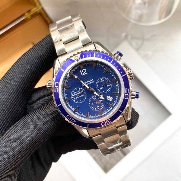 luxury quartz seahorse six hands full function chronograph men's business watches omwatches 221122, Slivery;golden
luxury quartz seahorse six hands full function chronograph men's business watches omwatches 221122, Slivery;golden