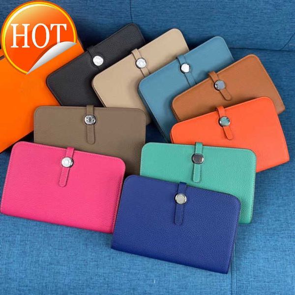 luxury designer change purse 2023 fashion multifunctional lychee silver buckle calfskin passport holder wallet metal money clip factory dire, Red;black
luxury designer change purse 2023 fashion multifunctional lychee silver buckle calfskin passport holder wallet metal money clip factory dire, Red;black