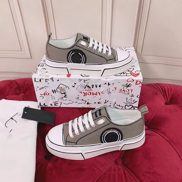 italy mens womens boots sneaker casual shoes snake chaussures leather sneakers ace bee embroidery stripes shoe walking sports 35-45 asdasdas, Red;white
italy mens womens boots sneaker casual shoes snake chaussures leather sneakers ace bee embroidery stripes shoe walking sports 35-45 asdasdas, Red;white