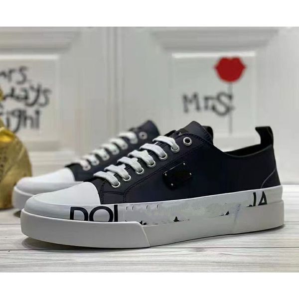 shoes women autumn genuine leather sneakers graffiti print platform designer shoes bling rivets letters flats footwear size34-45 asasda, Red;white
shoes women autumn genuine leather sneakers graffiti print platform designer shoes bling rivets letters flats footwear size34-45 asasda, Red;white