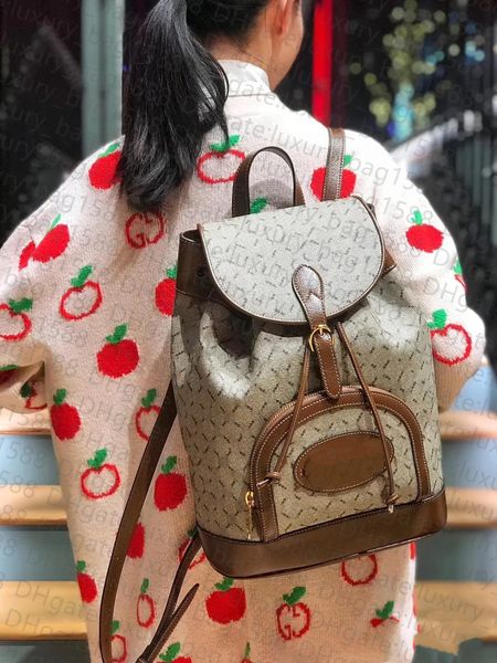 5a r backpack cowhide hemline classic 1955 series metal buckle women bag official original imported leather travel bag
5a r backpack cowhide hemline classic 1955 series metal buckle women bag official original imported leather travel bag