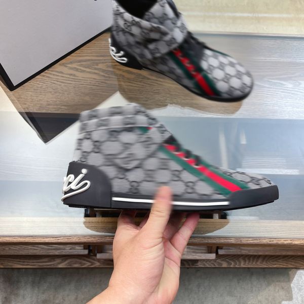 2023 men designers rois boots man ankle martin booties and nylon boot military inspired combat bootss bouch attached to the ankle large size, Black
2023 men designers rois boots man ankle martin booties and nylon boot military inspired combat bootss bouch attached to the ankle large size, Black