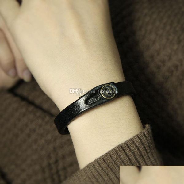charm bracelets simple black red leather bracelets little button bangle cuff wrist bands jewelry women fashion drop delivery dhebw, Golden;silver
charm bracelets simple black red leather bracelets little button bangle cuff wrist bands jewelry women fashion drop delivery dhebw, Golden;silver