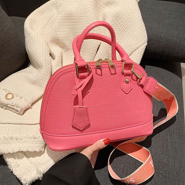 totes shoulder bags tote handbag crossbody lady camellia woman bag womens bag pu leather shell wide shoulder strap cattle presbyopia mini ha
totes shoulder bags tote handbag crossbody lady camellia woman bag womens bag pu leather shell wide shoulder strap cattle presbyopia mini ha