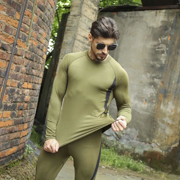 men's hoodies sweatshirts men's cashmere thermal underwear set outdoor cycling fitness suit quick dry sweat absorption 221122, Black
men's hoodies sweatshirts men's cashmere thermal underwear set outdoor cycling fitness suit quick dry sweat absorption 221122, Black
