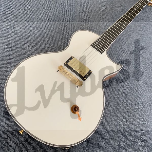 customized electric guitar mahogany body and neck solid white color natrual brown back ebony fingerboard no inlay gold parts
customized electric guitar mahogany body and neck solid white color natrual brown back ebony fingerboard no inlay gold parts