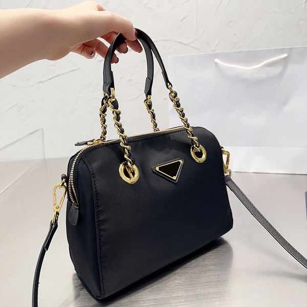 luxurys bag designer women handbags shoulder bags brand crossbody handbag classic chain totes
luxurys bag designer women handbags shoulder bags brand crossbody handbag classic chain totes