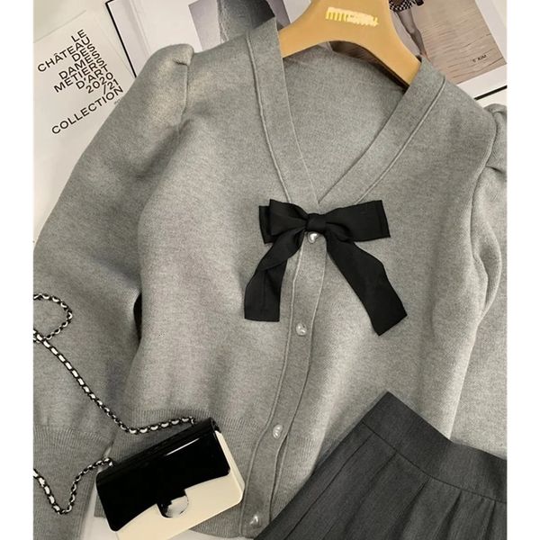 two piece dress spring sweet bow tie v neck grey knitted coat cardigan female aline pleated skirt 2 piece set women's fashion suit 2211, White
two piece dress spring sweet bow tie v neck grey knitted coat cardigan female aline pleated skirt 2 piece set women's fashion suit 2211, White