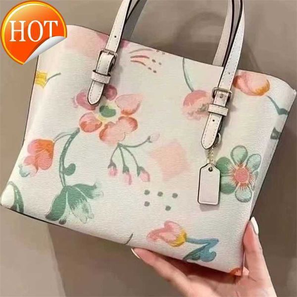 designer luxury women bag coch handbag fashion inclined shoulder bags cc versatile purses cochs totes large capacity saddle coal wallet 7a q
designer luxury women bag coch handbag fashion inclined shoulder bags cc versatile purses cochs totes large capacity saddle coal wallet 7a q