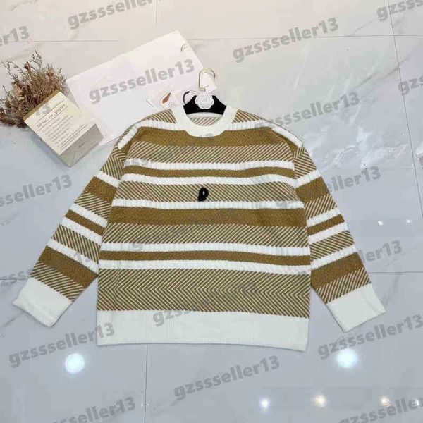 designer womens sweaters ch chest logo embroidered sweater autumn and winter striped stitching luxury pullover sweater for women clothing 09, White;black
designer womens sweaters ch chest logo embroidered sweater autumn and winter striped stitching luxury pullover sweater for women clothing 09, White;black