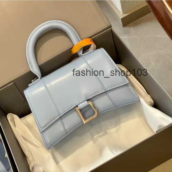 handbag fashion women luxury designer bags light blue leather embroidery multicolor single shoulder large capacity bucket bag crossbody purs
handbag fashion women luxury designer bags light blue leather embroidery multicolor single shoulder large capacity bucket bag crossbody purs
