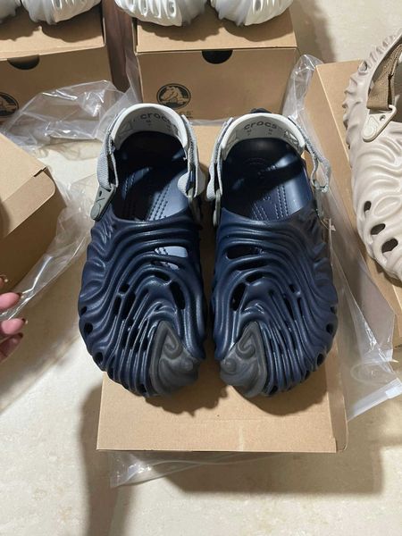 design sandals croc slide slippers foam rubber slip-on sandal crocodile cucumber menemsha summer beach shoes, Black
design sandals croc slide slippers foam rubber slip-on sandal crocodile cucumber menemsha summer beach shoes, Black