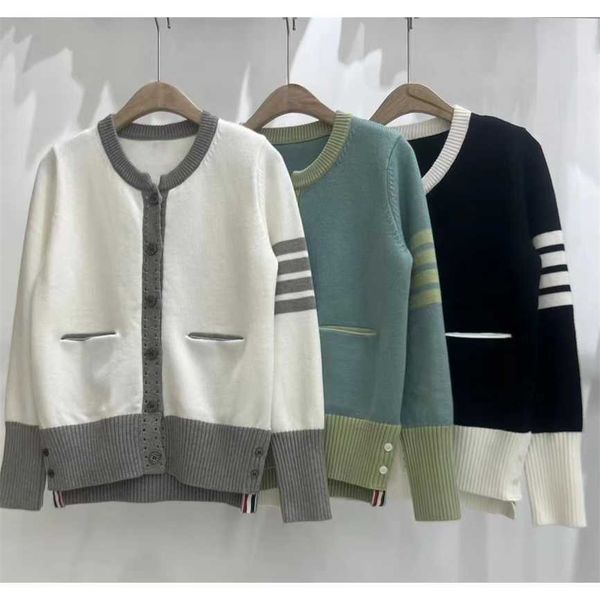 neck loose front back long thick sweater cardigan women's autumn winter new style, Black;brown
neck loose front back long thick sweater cardigan women's autumn winter new style, Black;brown