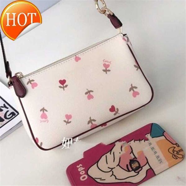 designer luxury women bag coch handbag fashion inclined shoulder bags cc versatile purses cochs totes large capacity saddle coal wallet 7a q
designer luxury women bag coch handbag fashion inclined shoulder bags cc versatile purses cochs totes large capacity saddle coal wallet 7a q