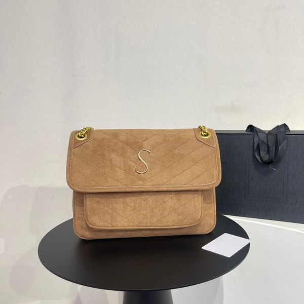 luxury bag chain bag ladies designer crossbody shoulder bags vintage women handbag flap closure shopping wallets
luxury bag chain bag ladies designer crossbody shoulder bags vintage women handbag flap closure shopping wallets