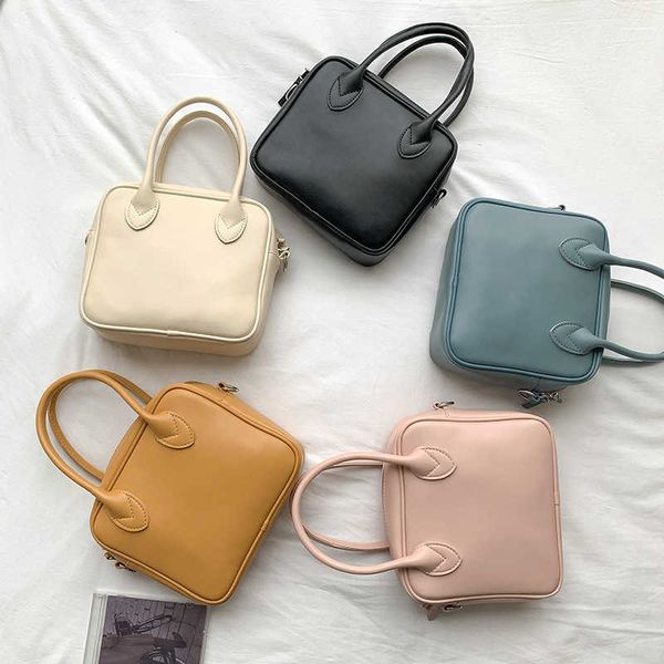 women's designer bags new arc de triomphe fashion messenger versatile hand minority shoulder factory direct sales
women's designer bags new arc de triomphe fashion messenger versatile hand minority shoulder factory direct sales
