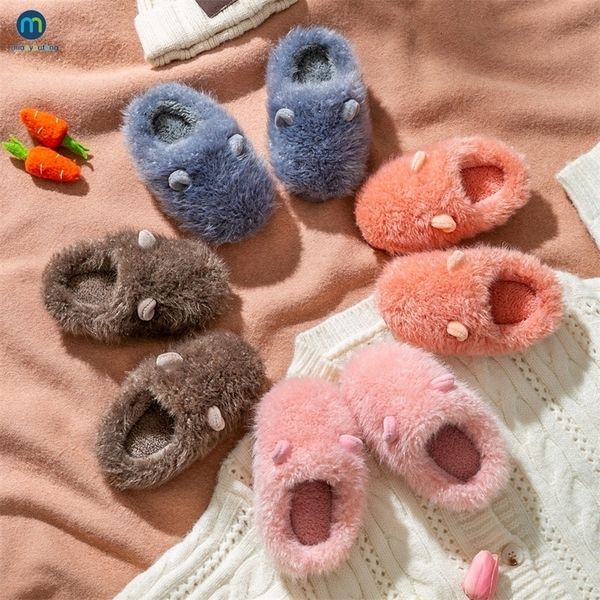 slipper winter children cotton slippers baby girls indoor non-slip warm plush fluffy furry kids home shoes for boys miaoyoutong 221123, Black;grey
slipper winter children cotton slippers baby girls indoor non-slip warm plush fluffy furry kids home shoes for boys miaoyoutong 221123, Black;grey