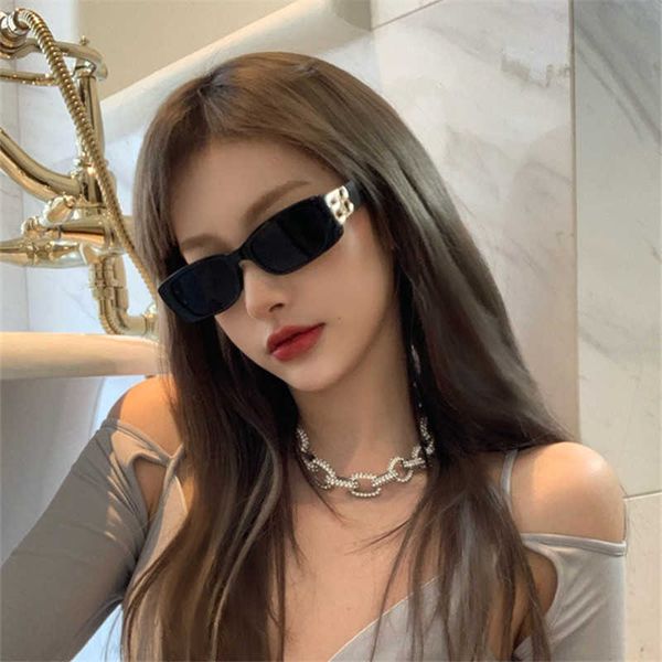 pendant necklaces new fashion small square sunglass women's ins modern sunglass tide net red p glass, Silver
pendant necklaces new fashion small square sunglass women's ins modern sunglass tide net red p glass, Silver