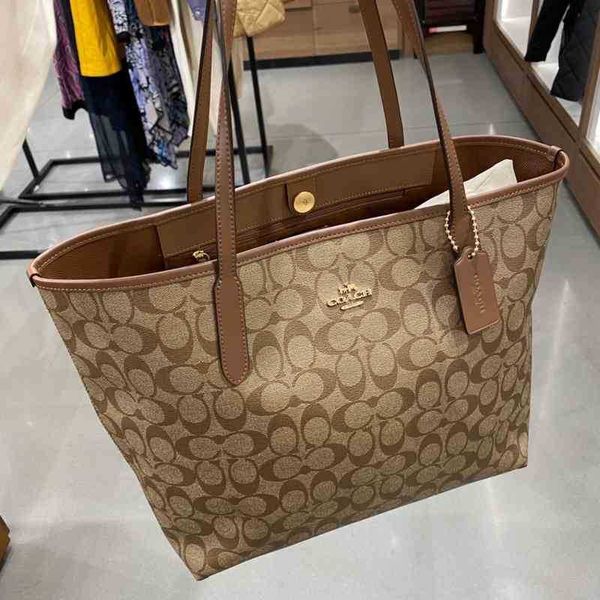 luxuries designers women coch bag cochs crossbody handbag shoulder totes bags cc designer handbags tote purses wallet bo9w
luxuries designers women coch bag cochs crossbody handbag shoulder totes bags cc designer handbags tote purses wallet bo9w