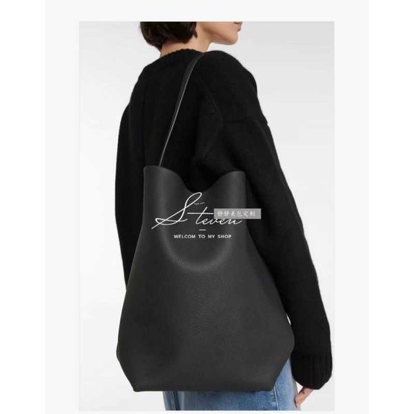 the row bag tote designer bags leather luxury female bags 2023 lear commuter bucketclassic tote bag the row f88l
the row bag tote designer bags leather luxury female bags 2023 lear commuter bucketclassic tote bag the row f88l