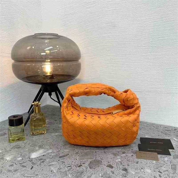 handbags venetas women's bottegas 2022 bag bags portable one shoulder underarm croissant bag woven cloud bag
handbags venetas women's bottegas 2022 bag bags portable one shoulder underarm croissant bag woven cloud bag