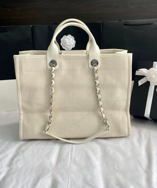 mother-child beach denim canvas bag tourist shopping bag cowhide handle mommy bags simple buckle design details high-quality embroidery 5a q
mother-child beach denim canvas bag tourist shopping bag cowhide handle mommy bags simple buckle design details high-quality embroidery 5a q