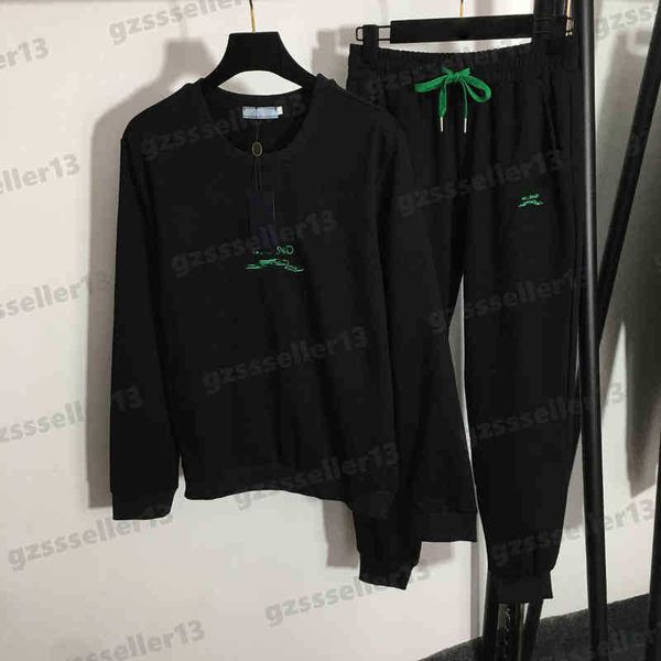 designer women tracksuits outfit jogging suit fashion brand chest embroidered letter sweatshirts and tie belt pants two piece sets 3 colors, Gray
designer women tracksuits outfit jogging suit fashion brand chest embroidered letter sweatshirts and tie belt pants two piece sets 3 colors, Gray