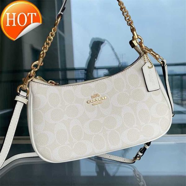designer luxury women bag coch handbag fashion inclined shoulder bags cc versatile purses cochs totes large capacity saddle coal wallet 7a q
designer luxury women bag coch handbag fashion inclined shoulder bags cc versatile purses cochs totes large capacity saddle coal wallet 7a q